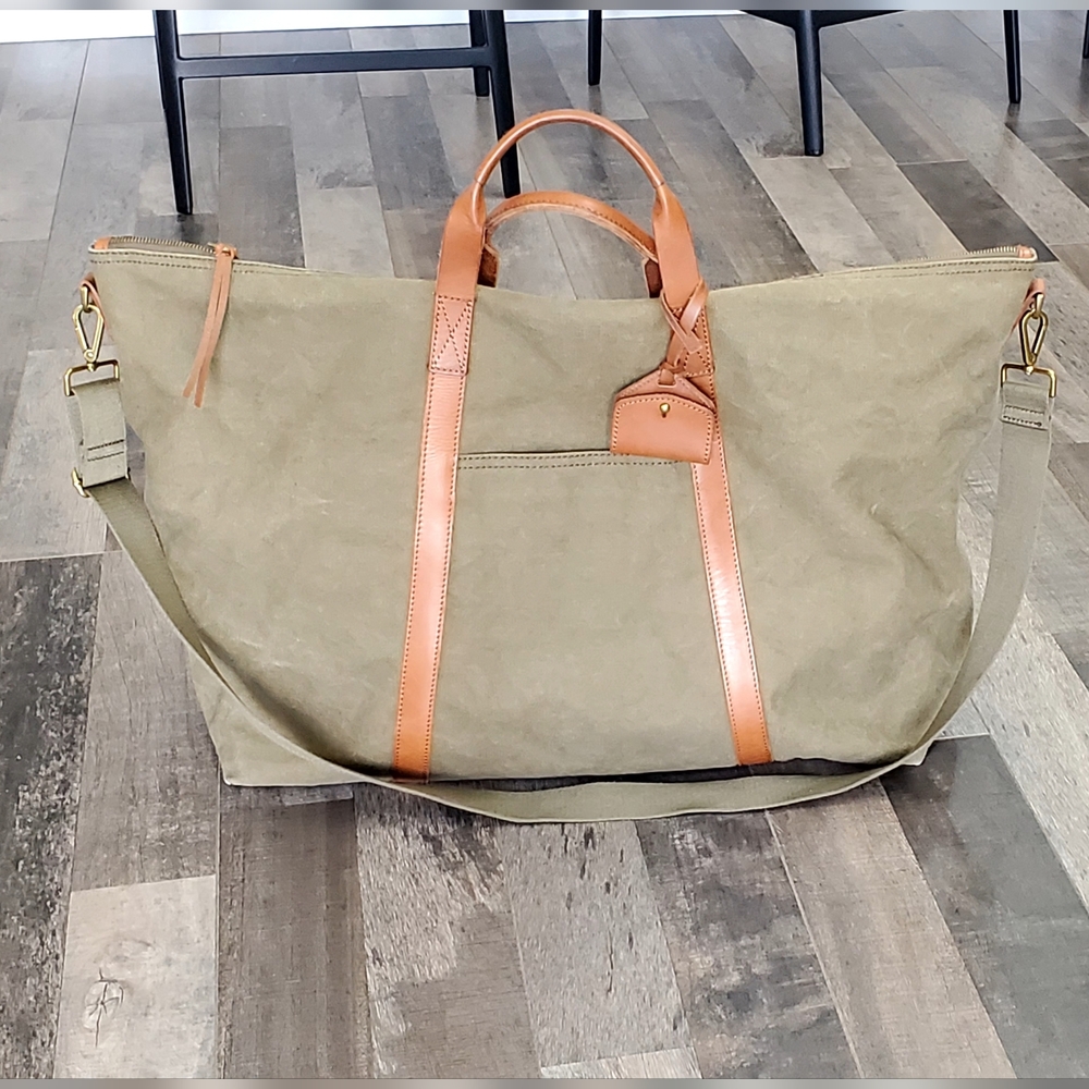 Madewell Essential Weekender Washed Canvas Bag, Army Gr./Brown Leather, EUC - Picture 6 of 15